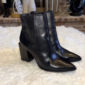 Steve Madden “Acton” Black Ankle Booties